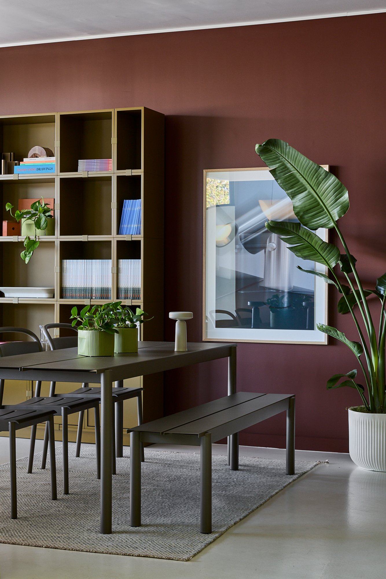 /cdn-cgi/image/width=1500,quality=85,format=auto/globalassets/content-media/images/about/muuto-store-sydney/pv_muuto-x-living-edge---woollahra---0017.jpg