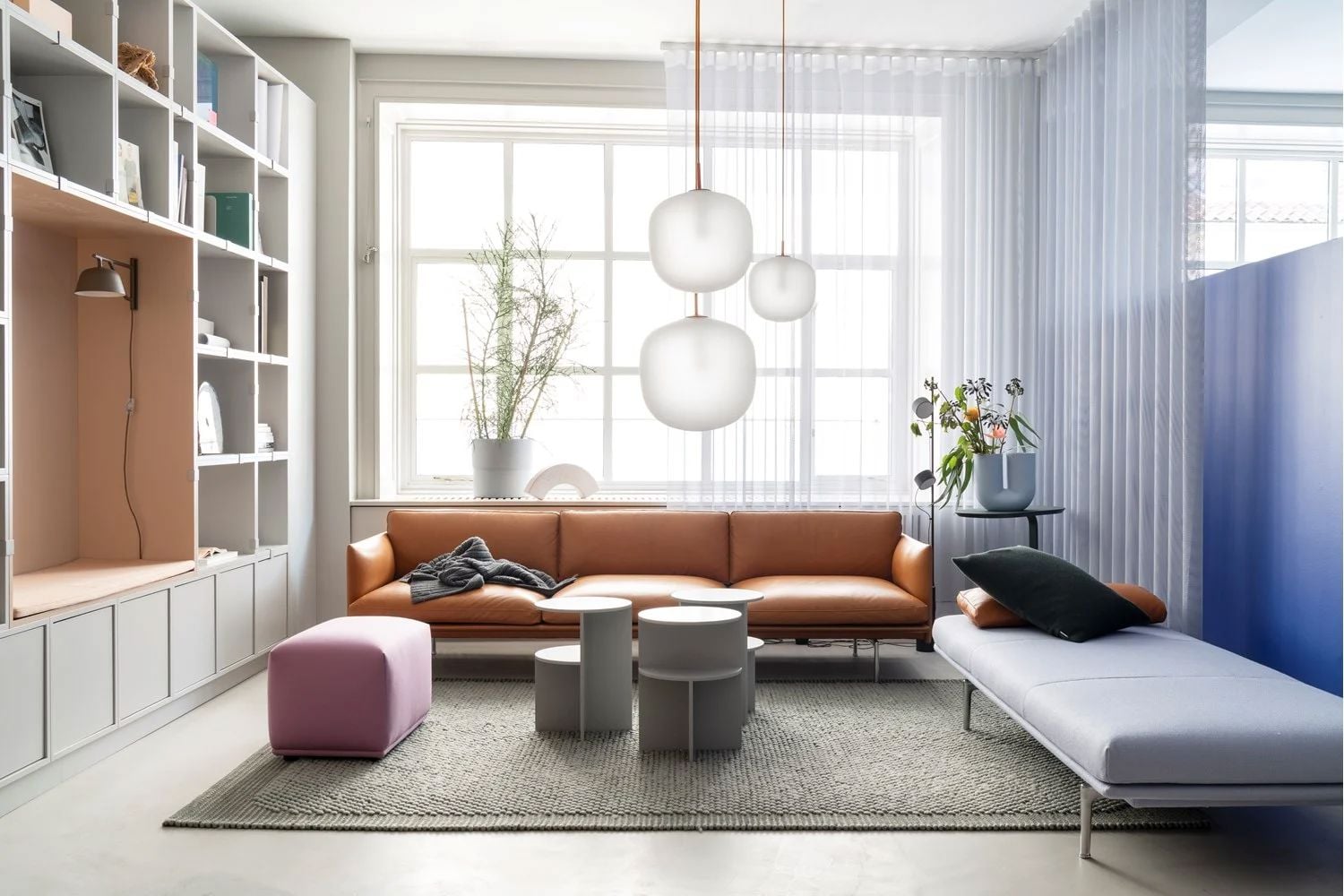 /cdn-cgi/image/width=1500,quality=85,format=auto/globalassets/content-media/images/about/our-story-a-space-that-just-feels-right/hq-showroom-may-2021-muuto-hi-res-70.jpg