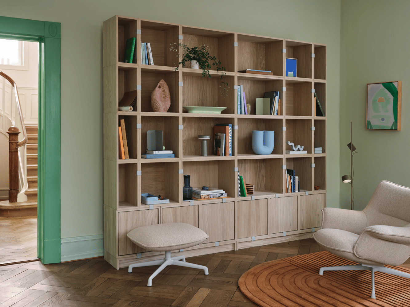 stacked-bookcase-1-oak-doze-lounge-chair-low-back-ottoman-swivel-hearth-7-grey-relevo-burnt-orange-post-brown-green-muuto-org.png