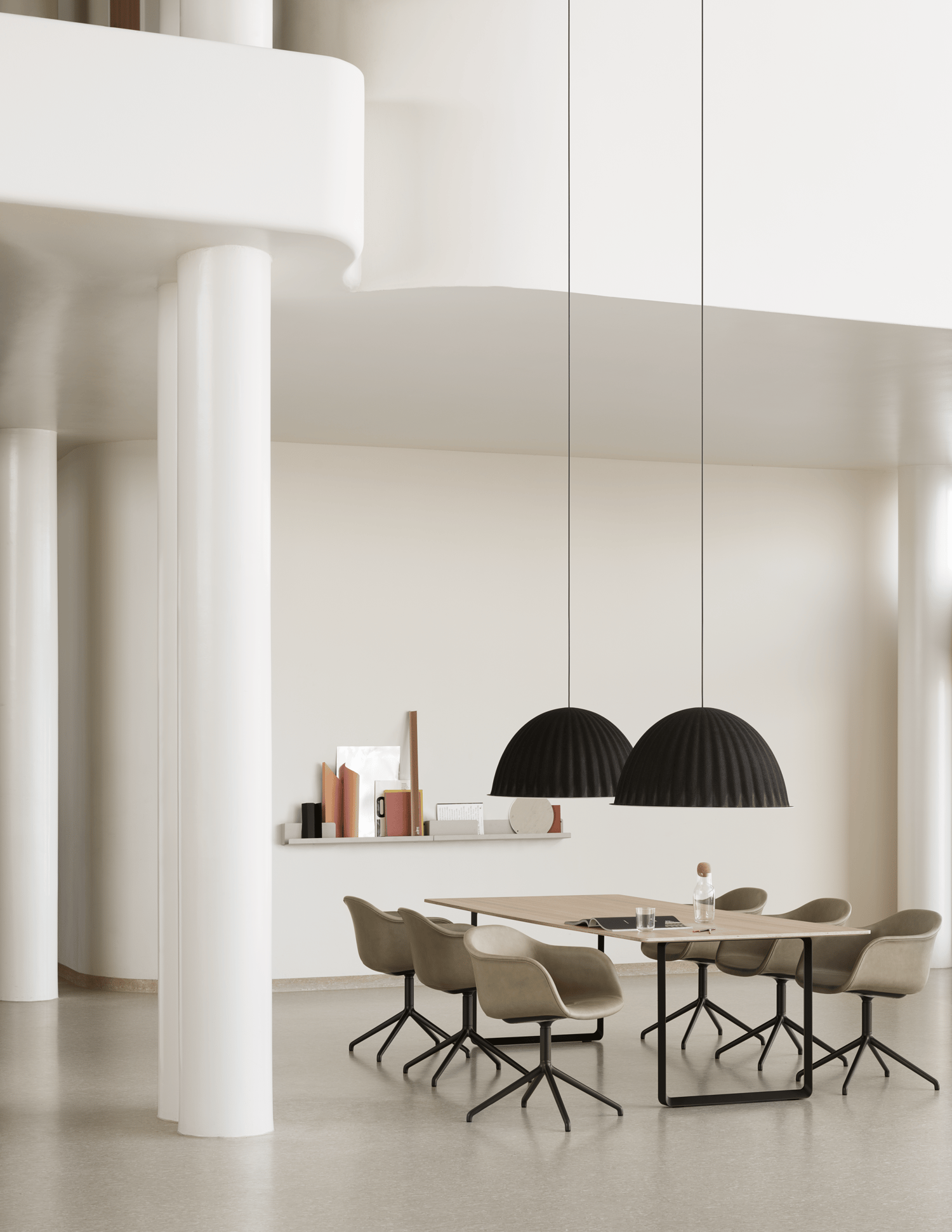 /cdn-cgi/image/width=1500,quality=85,format=auto/globalassets/content-media/images/plp/seating/office-chairs/70-70-oak-meeting-under-the-bell-fiber-arm-refine-stone-folded-corky-muuto-org.png