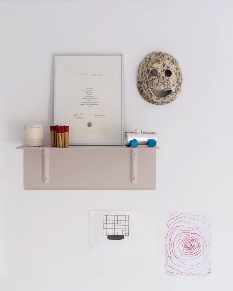 /cdn-cgi/image/width=1500,quality=85,format=auto/globalassets/content-media/images/stories/sylvain-willenz--couple-coffee-table/slider-2/studio-visit-sylvain-willenz-hi-res-29_optimized.jpg