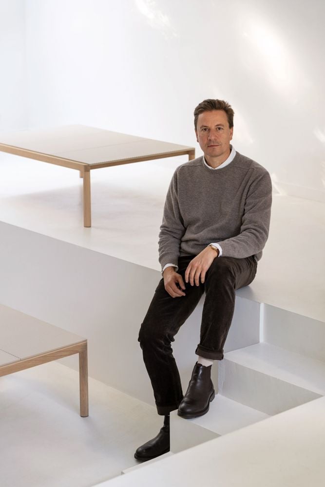 /cdn-cgi/image/width=1500,quality=85,format=auto/globalassets/content-media/images/stories/sylvain-willenz--couple-coffee-table/studio-visit-sylvain-willenz-hi-res-19_optimized.jpg