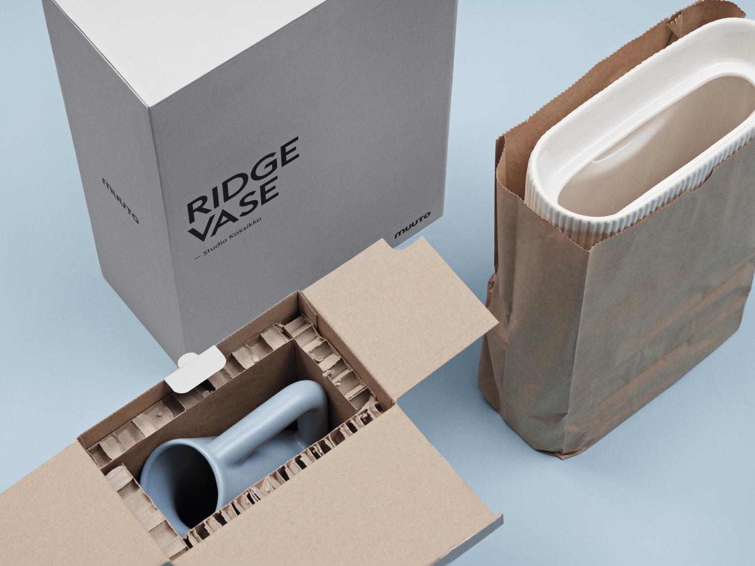/cdn-cgi/image/width=1500,quality=85,format=auto/globalassets/content-media/images/sustainability/ridge-vase-tub-jug-packaging.png