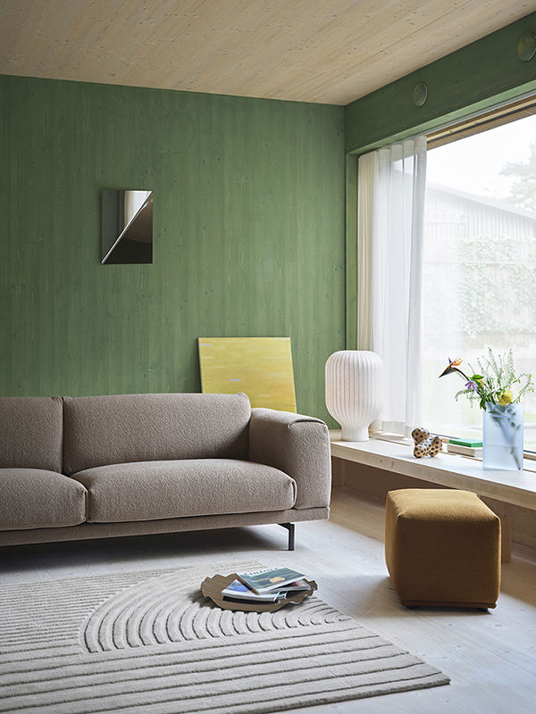 rest-sofa-3-seater-metal-legs-hearth-06-gaze-mirror-strand-table-lamp-59-relevo-off-white-echo-pouf-low-res