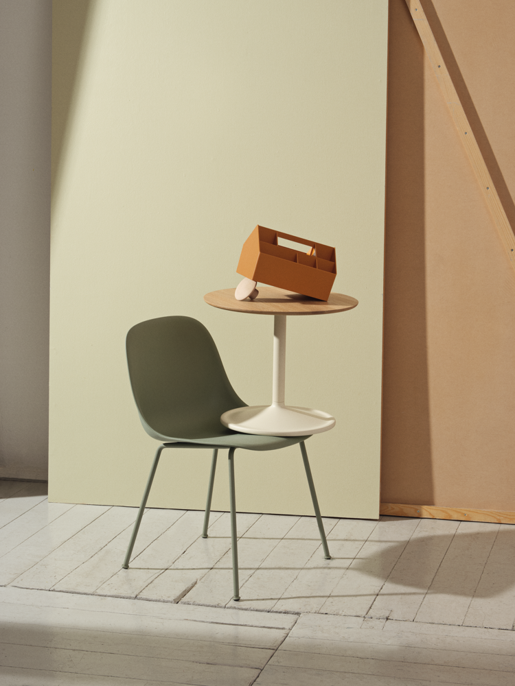 fiber-side-chair-soft-side-table-sketch-toolbox-dots-sustainability-muuto.png